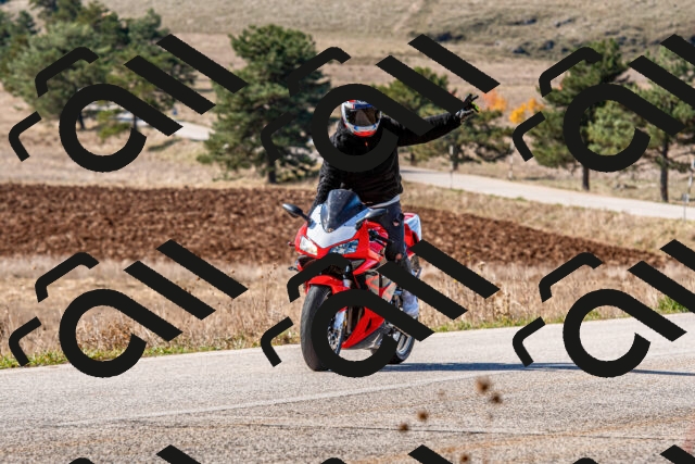 20251012113803-R01_8662_r1