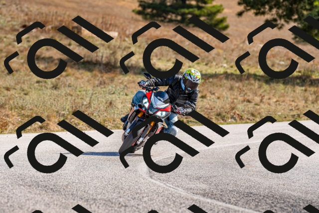 20251012113837-R01_8668_r1