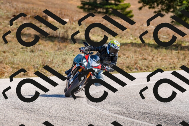 20251012113837-R01_8669_r1