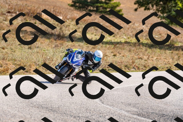 20251012114102-R01_8709_r1