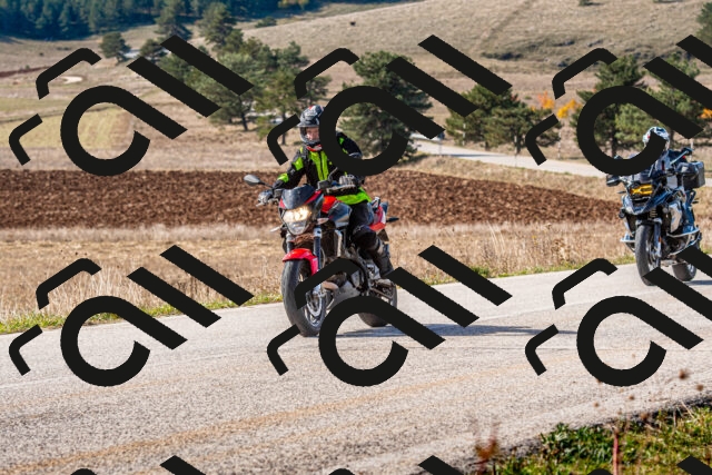 20251012114222-R01_8722_r1