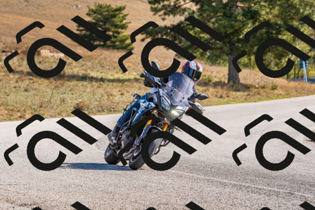 20251012114240-R01_8733_r1