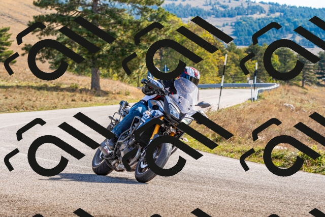 20251012114240-R01_8734_r1