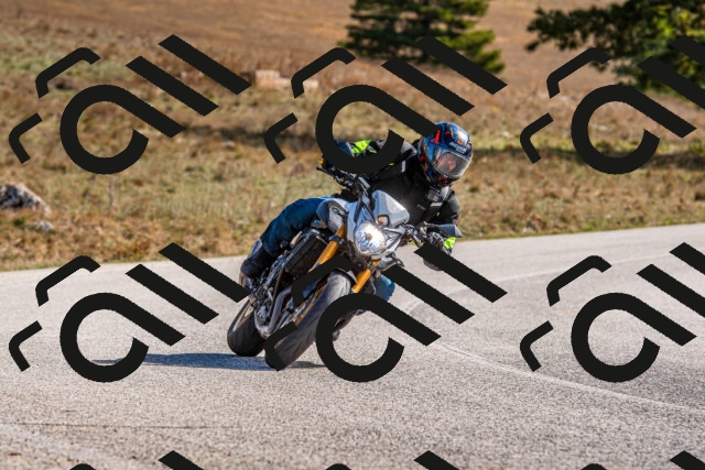 20251012114259-R01_8742_r1