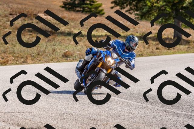 20251012114725-R01_8775_r1