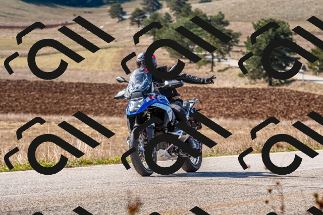 20251012115009-R01_8804_r1