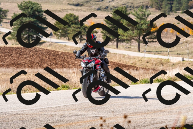 20251012115050-R01_8822_r1