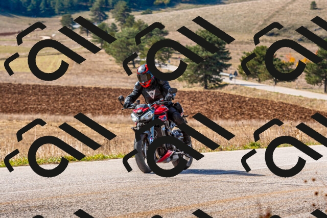 20251012115050-R01_8823_r1