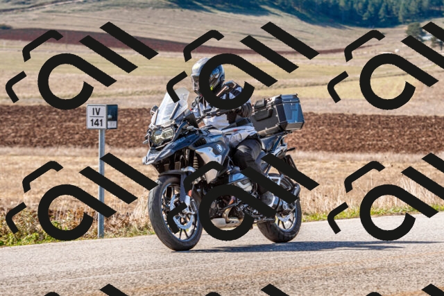 20251012115101-R01_8827_r1