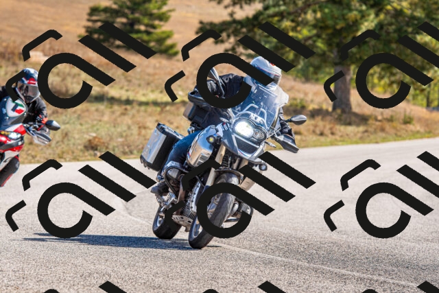 20251012115111-R01_8833_r1