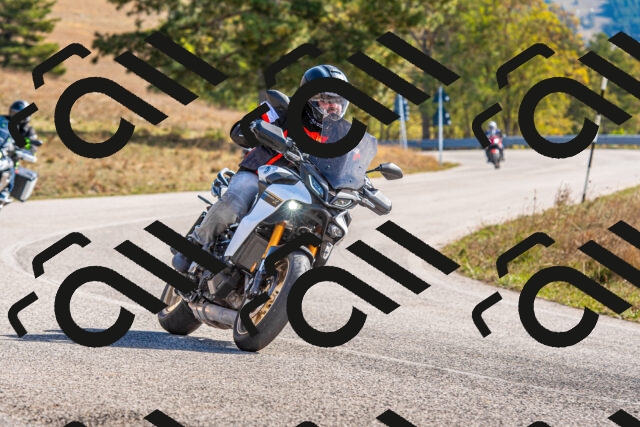 20251012115121-R01_8853_r1