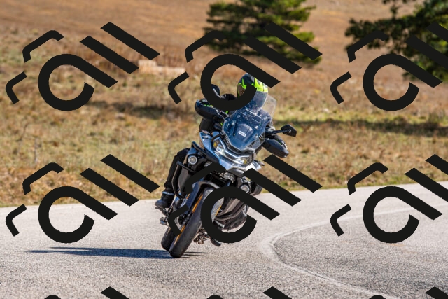 20251012115124-R01_8858_r1