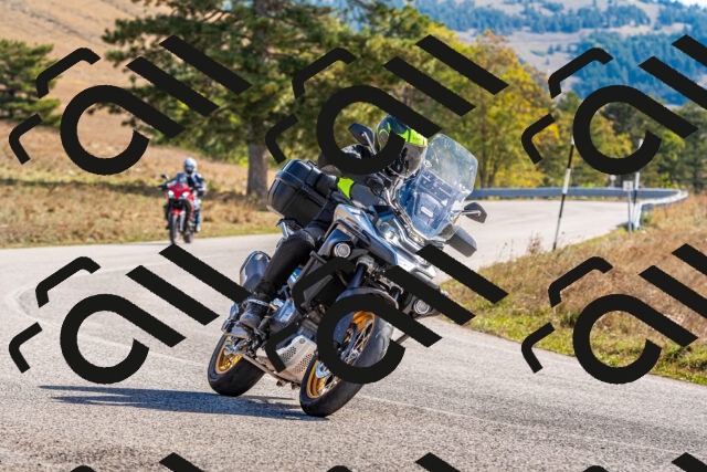 20251012115124-R01_8860_r1