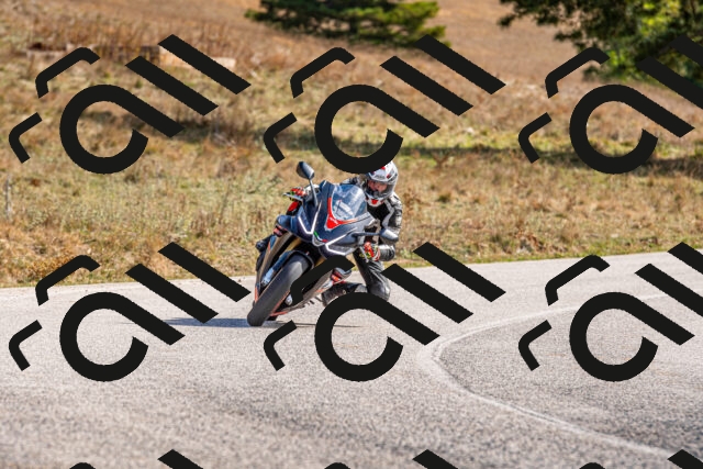 20251012115207-R01_8879_r1