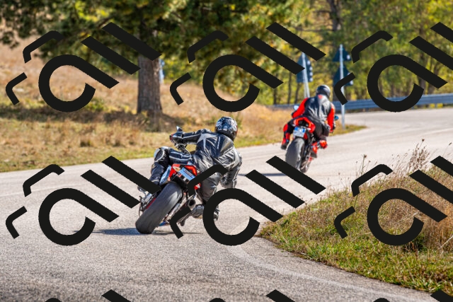 20251012115345-R01_8929_r1