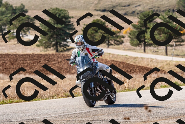 20251012115433-R01_8939_r1