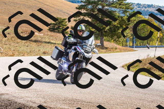 20251012115444-R01_8951_r1