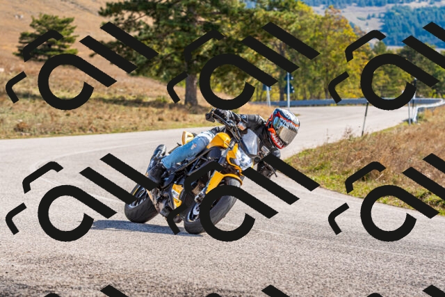 20251012115454-R01_8960_r1