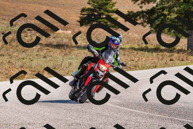 20251012115542-R01_8976_r1