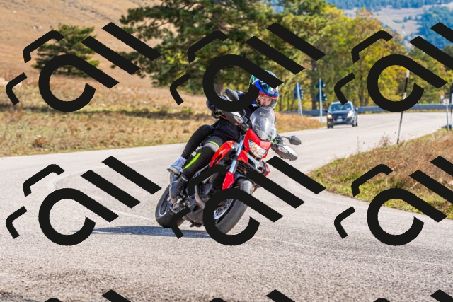 20251012115542-R01_8977_r1