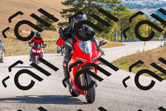 20251012115714-R01_8986_r1