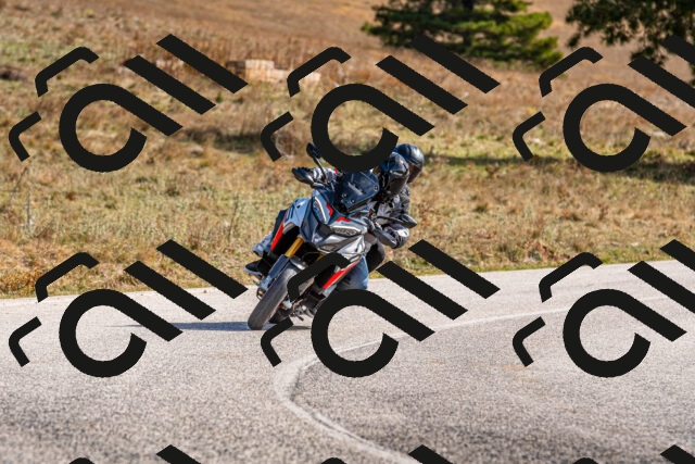 20251012115907-R01_8992_r1