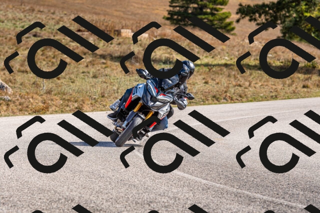 20251012115907-R01_8994_r1