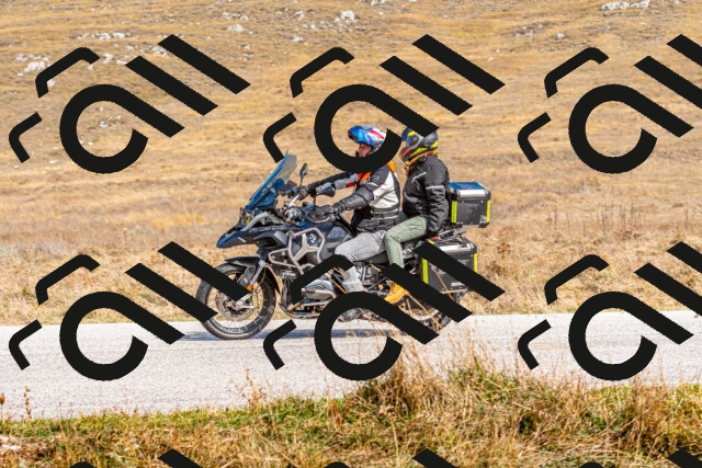 20251012120508-R01_9023_r1