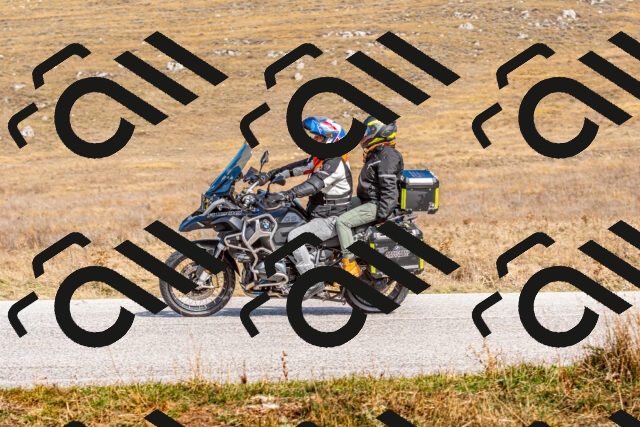 20251012120508-R01_9024_r1