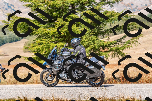 20251012121026-R01_9117_r1