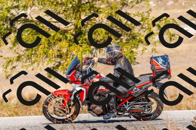 20251012121119-R01_9136_r1