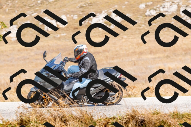 20251012121143-R01_9147_r1