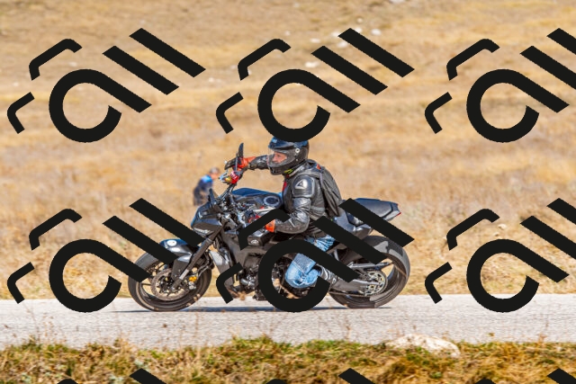 20251012121418-R01_9232_r1