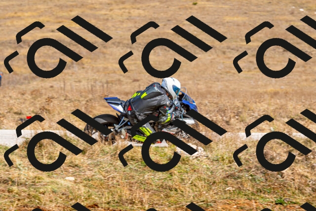 20251012121442-R01_9242_r1