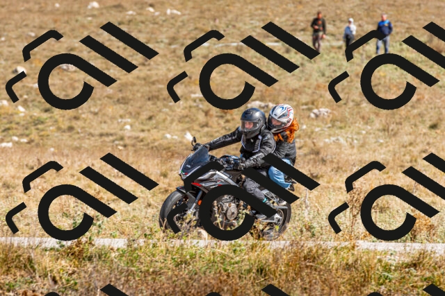 20251012122220-R01_9368_r1