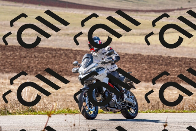 20251012122512-R01_9394_r1