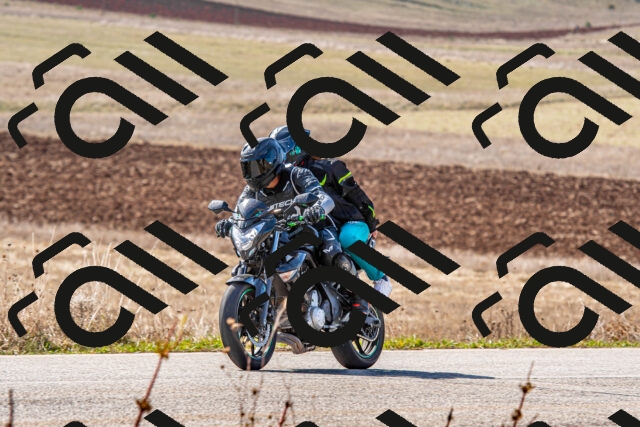 20251012122712-R01_9408_r1