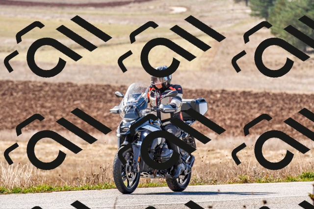 20251012122745-R01_9413_r1