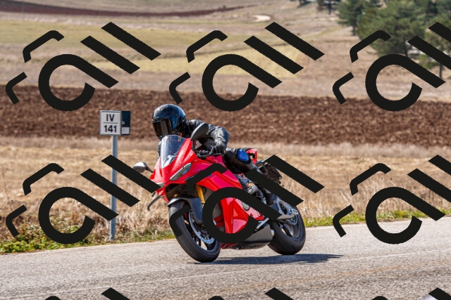 20251012123310-R01_9438_r1