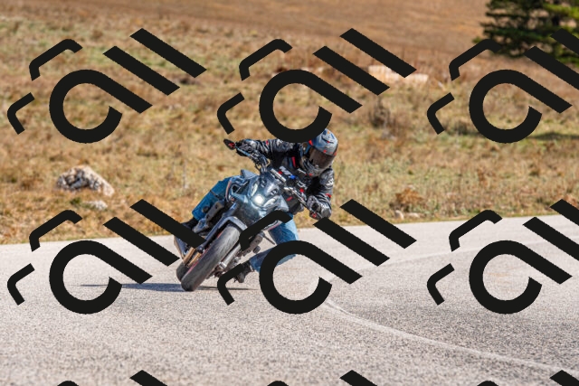 20251012124411-R01_9446_r1