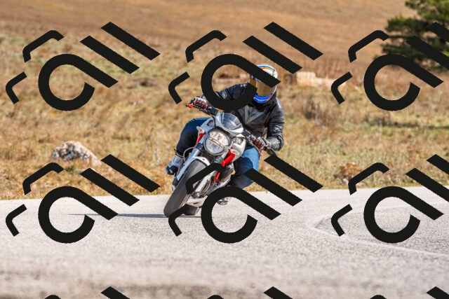 20251012124734-R01_9472_r1