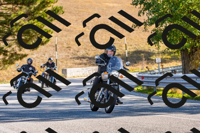 20251012110437_-R029889_r2