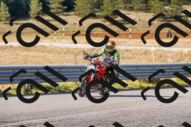 20251012110633_-R029908_r2