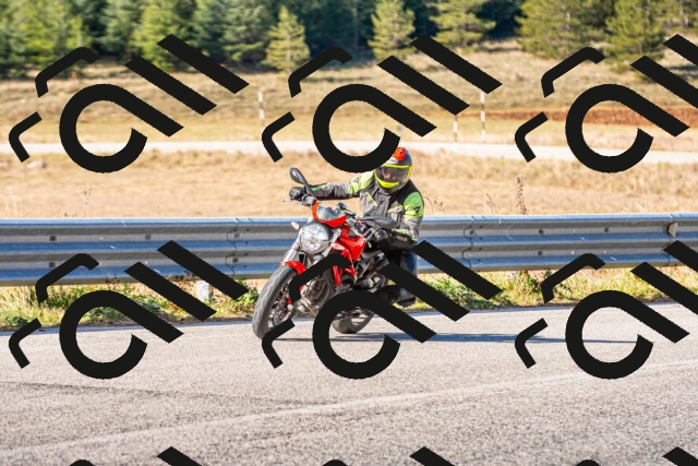 20251012110633_-R029909_r2