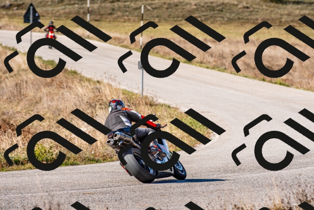 20251012111238_-R029988_r2