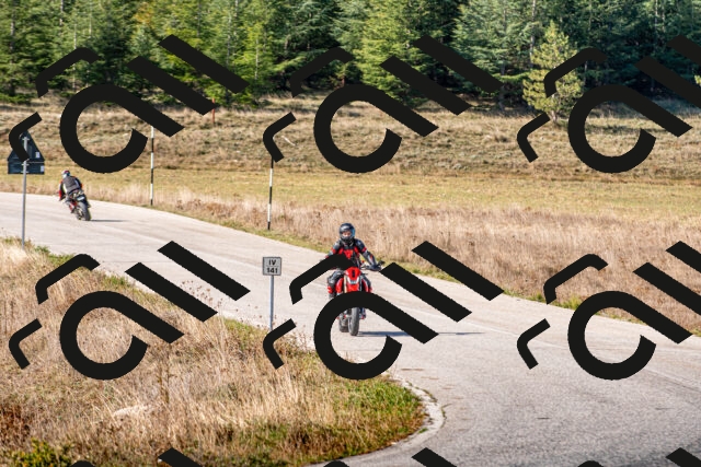 20251012111242_-R029990_r2