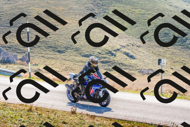 20251012111251_-R020001_r2