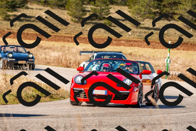 20251012111425_-R020056_r2