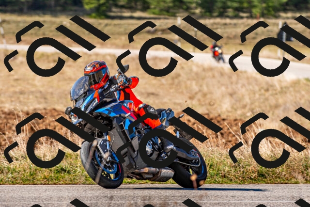 20251012111904_-R020125_r2