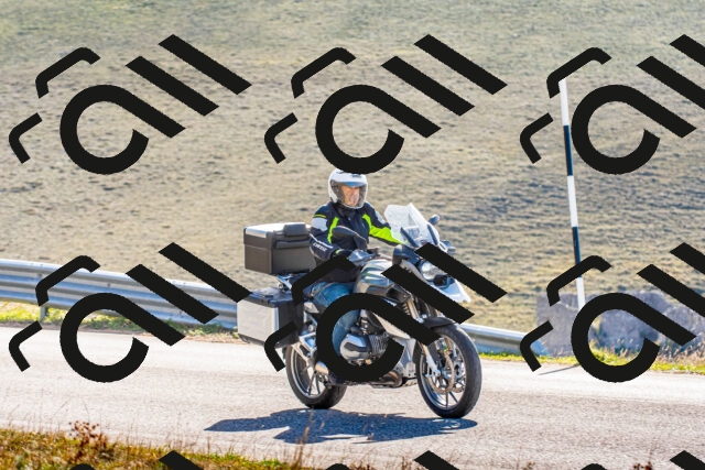 20251012112122_-R020150_r2